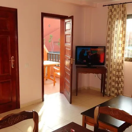 Small&sunny Wifi Premium Apartment
